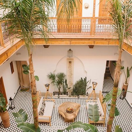 Riad Le Pelerin Marrakesh Bagian luar foto
