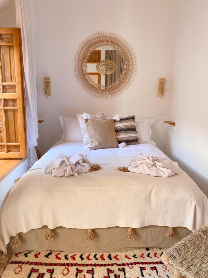 Riad Le Pelerin Marrakesh Bagian luar foto