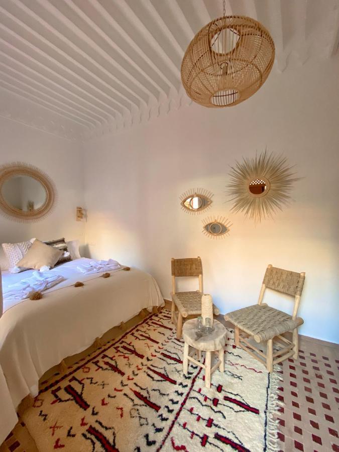 Riad Le Pelerin Marrakesh Bagian luar foto