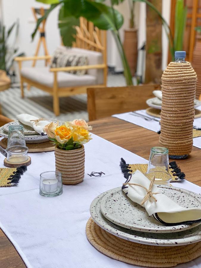 Riad Le Pelerin Marrakesh Bagian luar foto