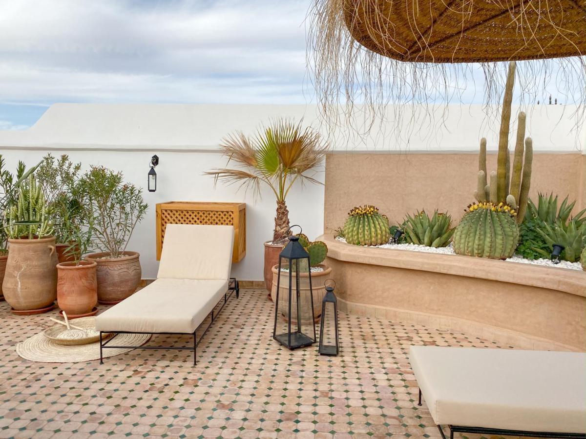 Riad Le Pelerin Marrakesh Bagian luar foto